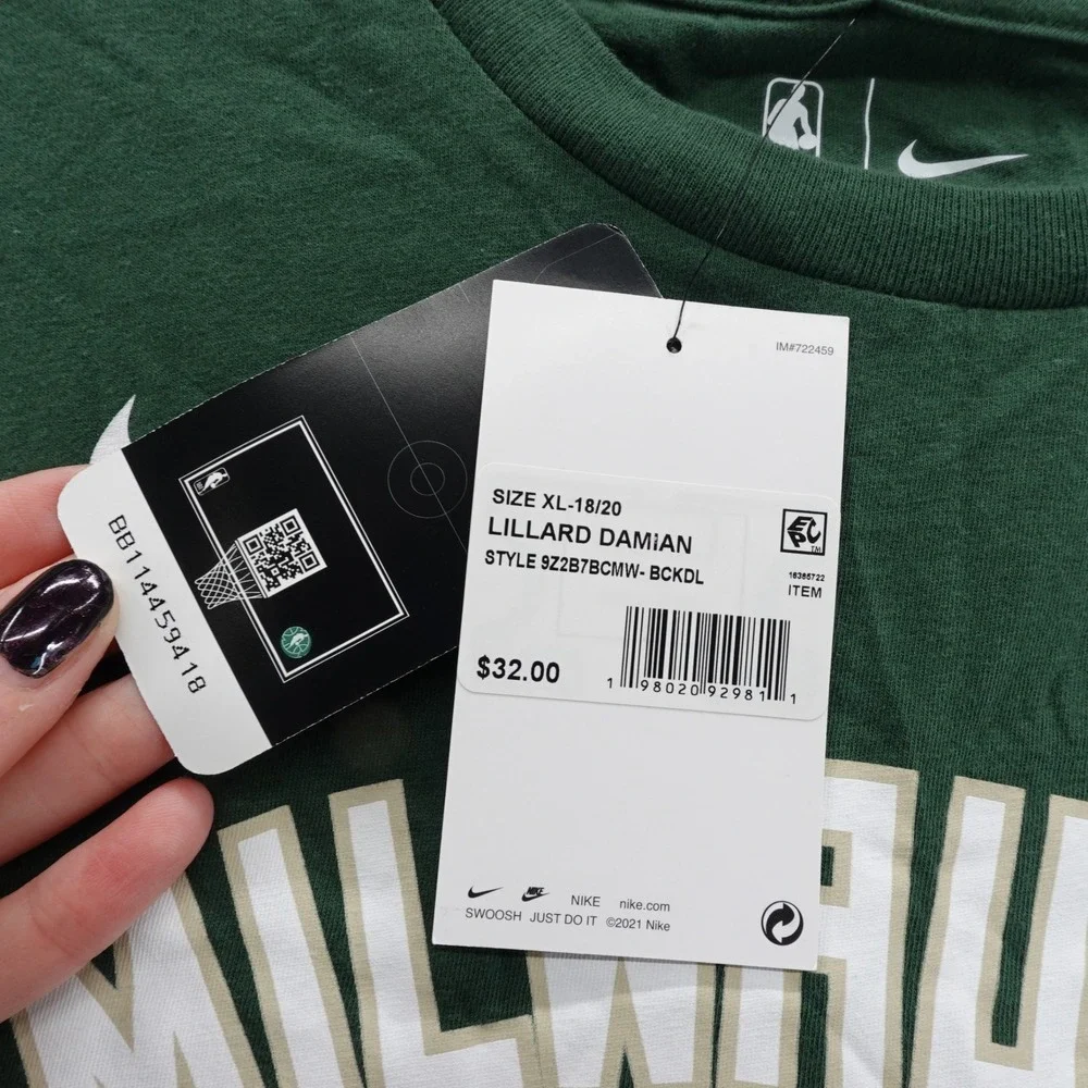 Nike Milwaukee Bucks Damian Lillard 0 NBA‎ Green T Shirt Kids XL NEW